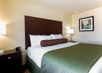 Cobblestone Inn & Suites - Eads hotel thumbnail 7