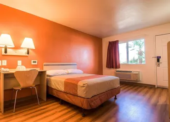 Motel 6 Rancho Mirage, CA - Palm Springs hotel thumbnail 6