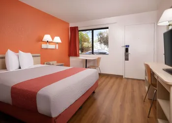 Motel 6 Santa Maria, CA - North hotel thumbnail 5