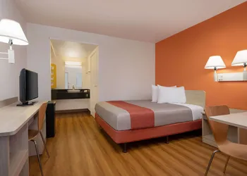 Motel 6 Santa Maria, CA - North hotel thumbnail 6