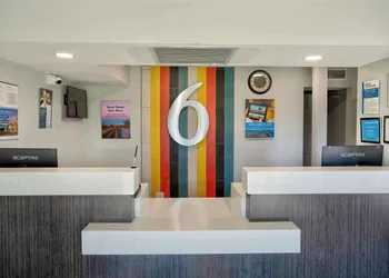 Motel 6 Kingman, AZ - Route 66 East hotel thumbnail 3