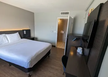 Motel 6 Kingman, AZ - Route 66 East hotel thumbnail 7