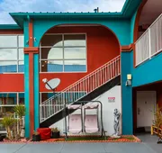 Sandia Peak Inn Old Town ABQ, a Howard Johnson by Wyndham hotel detail image 4