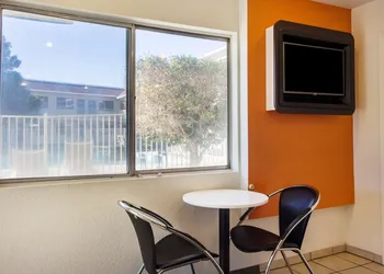Motel 6 Mojave, CA hotel thumbnail 6