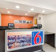 Motel 6 Phoenix East hotel detail image 3