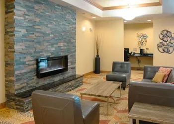 Comfort Inn & Suites Grand Forks near Alerus Center hotel thumbnail 3