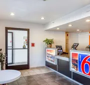Motel 6 Phoenix, AZ - West hotel detail image 3