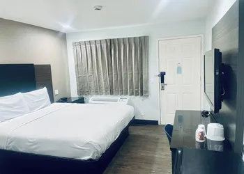 Motel 6 San Bernardino, CA - North hotel thumbnail 6