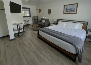 Sacajawea Inn hotel thumbnail 4