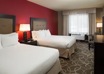 Holiday Inn Express Klamath - Redwood Ntl Pk Area by IHG hotel thumbnail 3