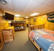 Log Cabin Lodge & Suites hotel detail image 7