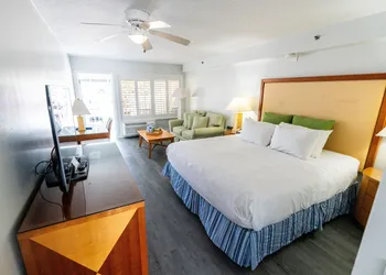 Pirate's Cove Resort & Marina hotel thumbnail 4