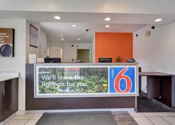 Motel 6 Rohnert Park, CA hotel thumbnail 8