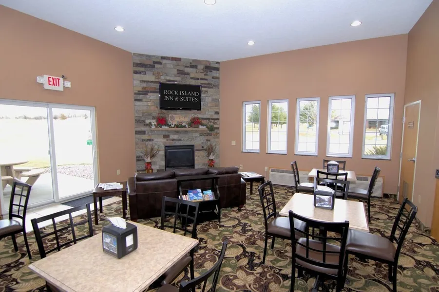 Rock Island Inn & Suites hotel detail image 2