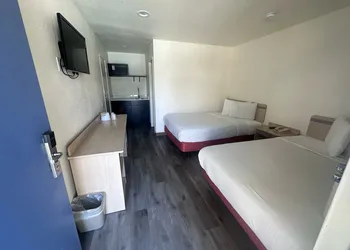 Hi-Wheel Flats hotel thumbnail 6