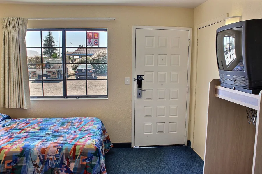 Motel 6 Coalinga, CA - East hotel detail image 6