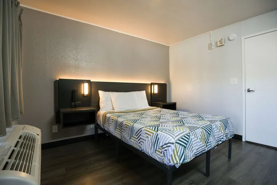 Motel 6 Sacramento, CA - Central hotel detail image 6
