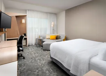 Courtyard by Marriott Houston NW/290 Corridor hotel thumbnail 6