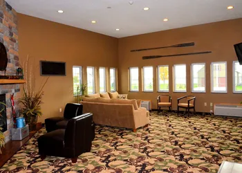 Cobblestone Inn and Suites - Lake View hotel thumbnail 3