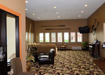 Cobblestone Inn and Suites - Lake View hotel thumbnail 4