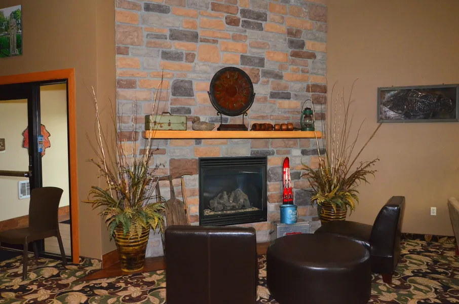 Cobblestone Inn and Suites - Lake View hotel detail image 6