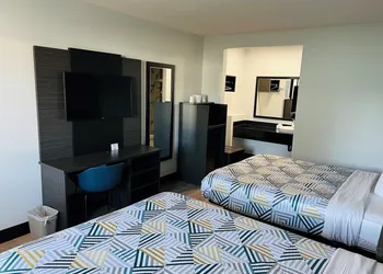 Motel 6 Eureka, CA – Redwood Coast hotel thumbnail 6