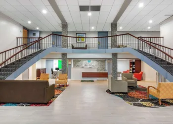 Quality Inn & Suites Ruther Glen hotel thumbnail 2