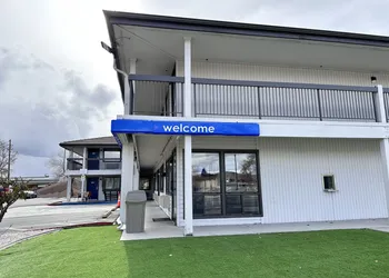 Motel 6 Sparks, NV - Airport - Sparks hotel thumbnail 2