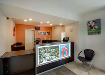 Motel 6 Bellingham, WA hotel thumbnail 2