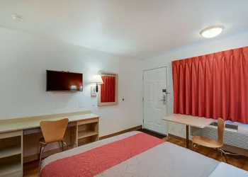 Motel 6 Bellingham, WA hotel thumbnail 6