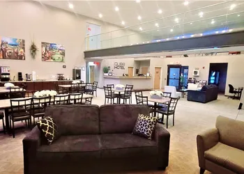Qube Hotel hotel thumbnail 5