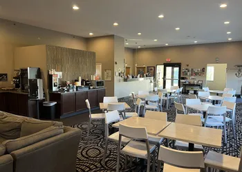 Okoboji Inn & Suites hotel thumbnail 3