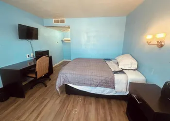Express Inn Near Columbus Airport hotel thumbnail 8