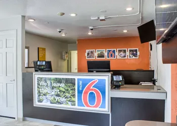 Motel 6 Seattle, WA - South hotel thumbnail 4