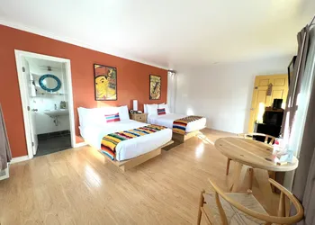 Agave Inn hotel thumbnail 8