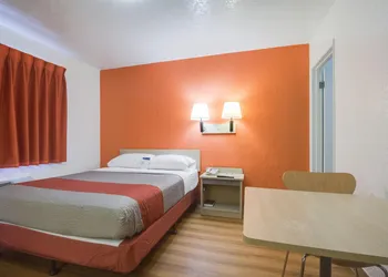 Motel 6 – Lakewood, CO hotel thumbnail 8