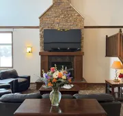 American Inn & Suites hotel detail image 3