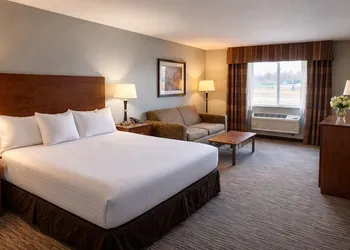 American Inn & Suites hotel thumbnail 8