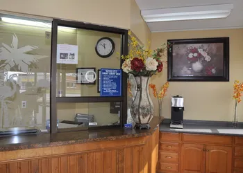 Best Rest Inn hotel thumbnail 3