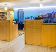 La Quinta Inn & Suites by Wyndham Rochester Mayo Clinic S hotel detail image 3