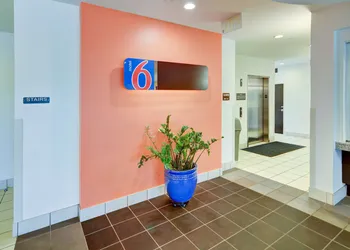 Motel 6 Roanoke, TX - Northlake - Speedway hotel thumbnail 2