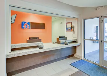 Motel 6 Roanoke, TX - Northlake - Speedway hotel thumbnail 3
