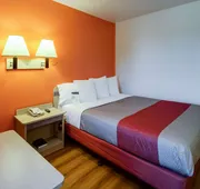 Motel 6 Lenexa, KS - Kansas City Southwest hotel detail image 7