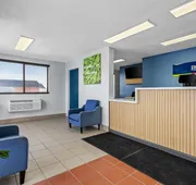 Park Inn by Radisson, Fargo West Acres hotel detail image 3