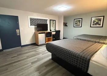Americas Best Value Inn Ponca City hotel thumbnail 7