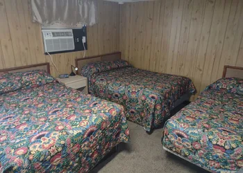 Davis Motel hotel thumbnail 5