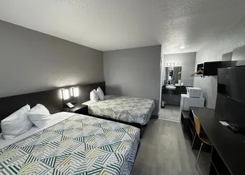 Motel 6 Bismarck, ND hotel thumbnail 5