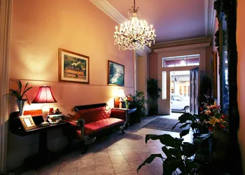 The Olivier House Hotel hotel thumbnail 2