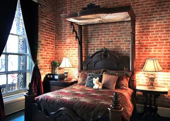 The Olivier House Hotel hotel thumbnail 5