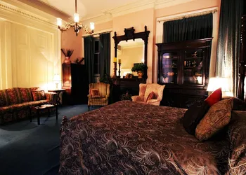 The Olivier House Hotel hotel thumbnail 8